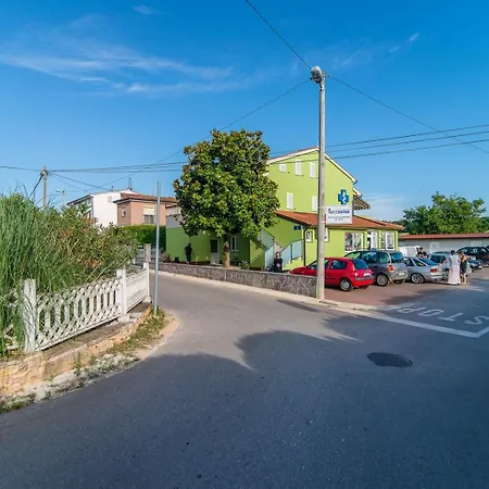 Guest house Vet-centar
